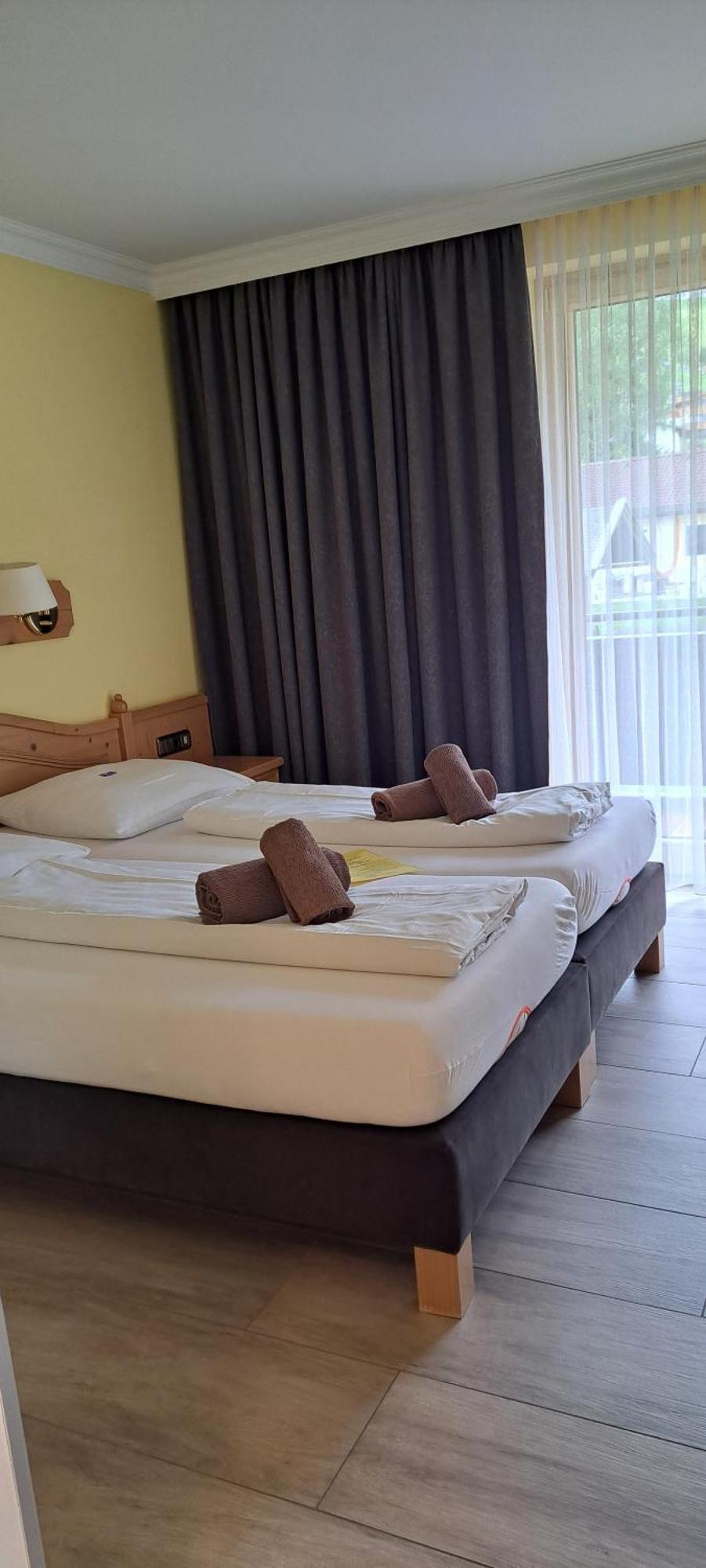 Gaestehaus Steger Kaprun Bagian luar foto