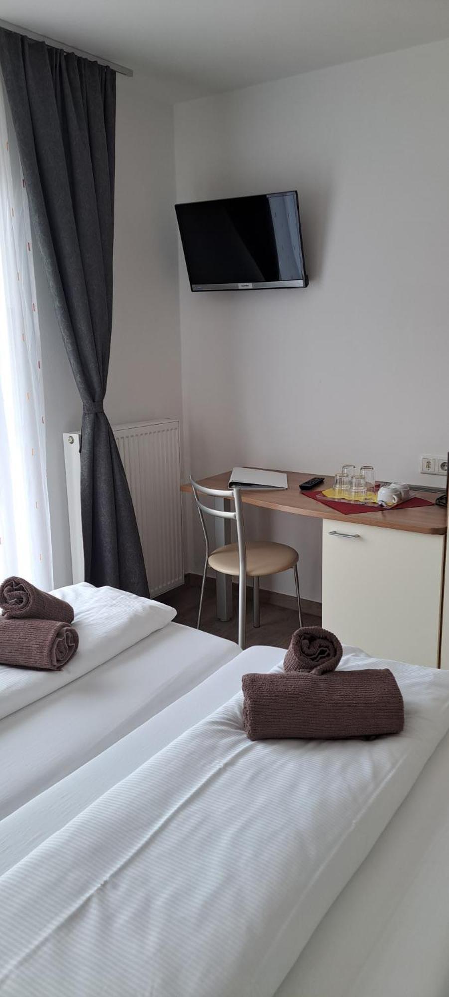 Gaestehaus Steger Kaprun Bagian luar foto
