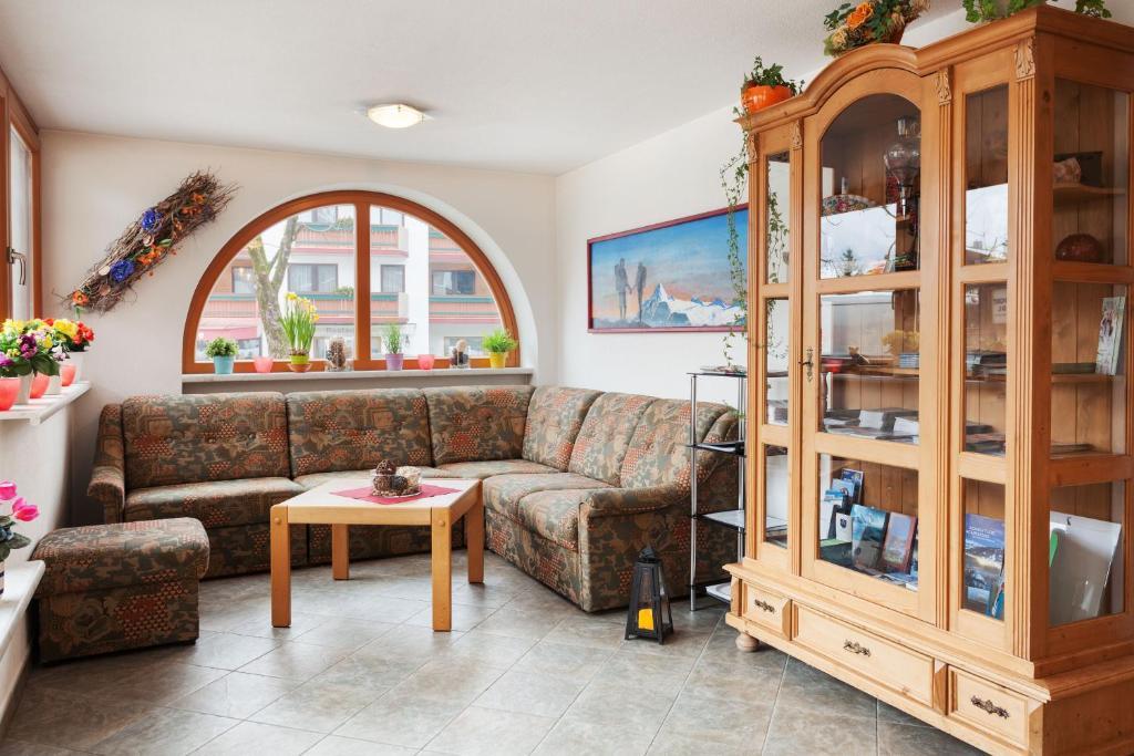 Gaestehaus Steger Kaprun Bagian luar foto